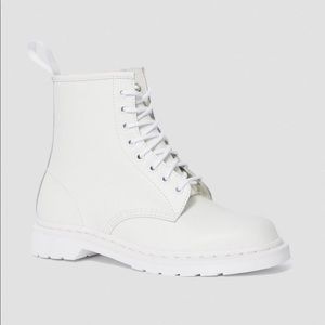 Dr. Martens 1460 mono white NIB